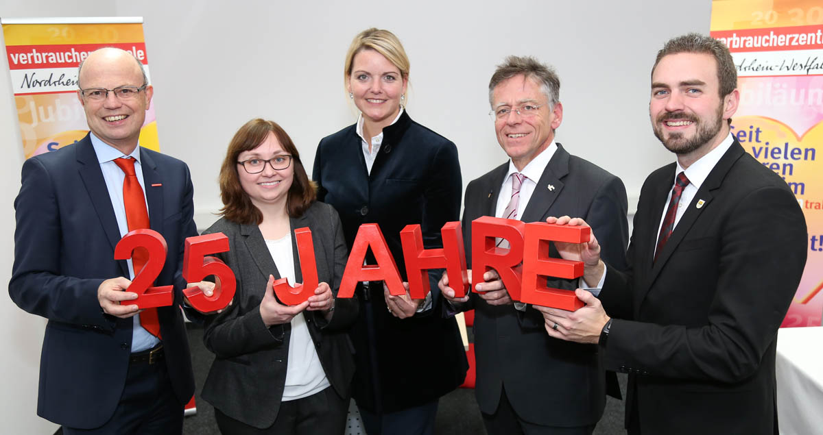 Pressefoto Jubiläum 25 Jahre Verbraucherzentrale Dormagen