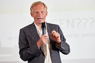 Udo Sieverding, Leiter des Energiebereichs der Verbraucherzentrale NRW