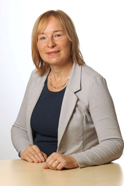 Yvonne Klösters