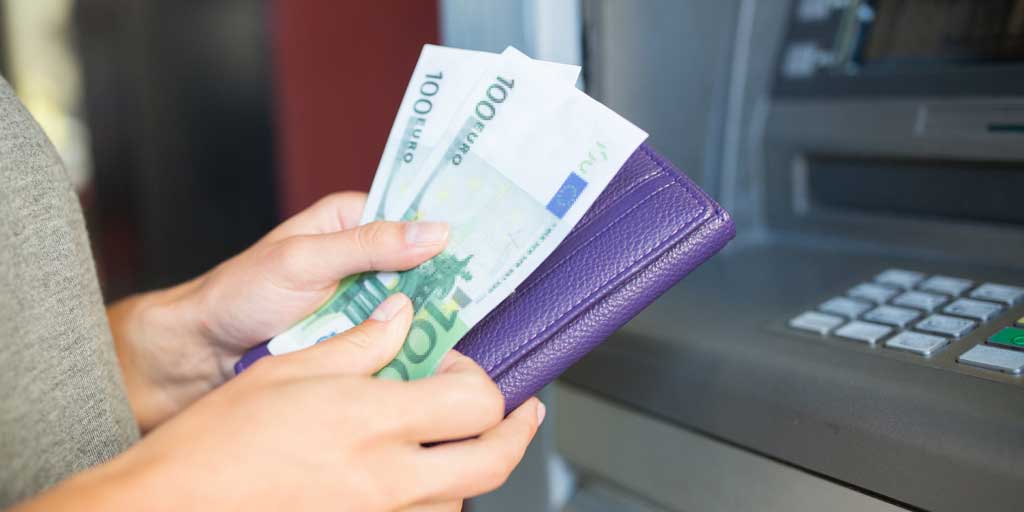 Stichprobe Zur Bargeld Auszahlung Bei Zehn Direktbanken Verbraucherzentrale Nrw