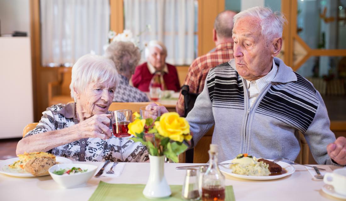 Mittagessen in Gemeinschaft