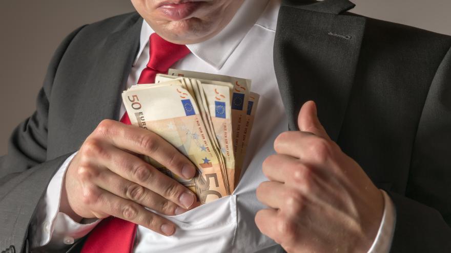 Frau sucht mann f r geld