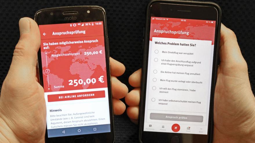 Zwei Smartphones mit der App