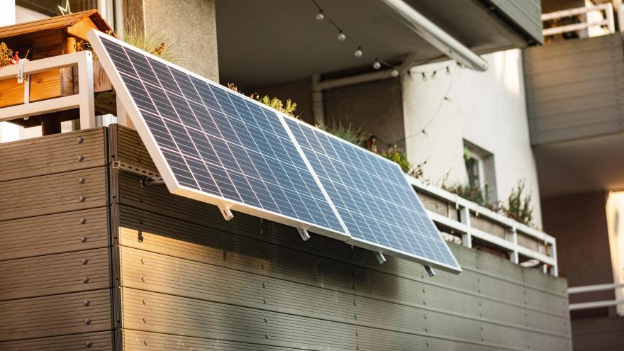 Steckersolar-Gerät