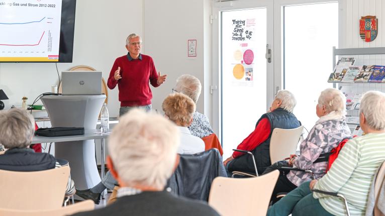 Verbraucherscout während eines Vortrags